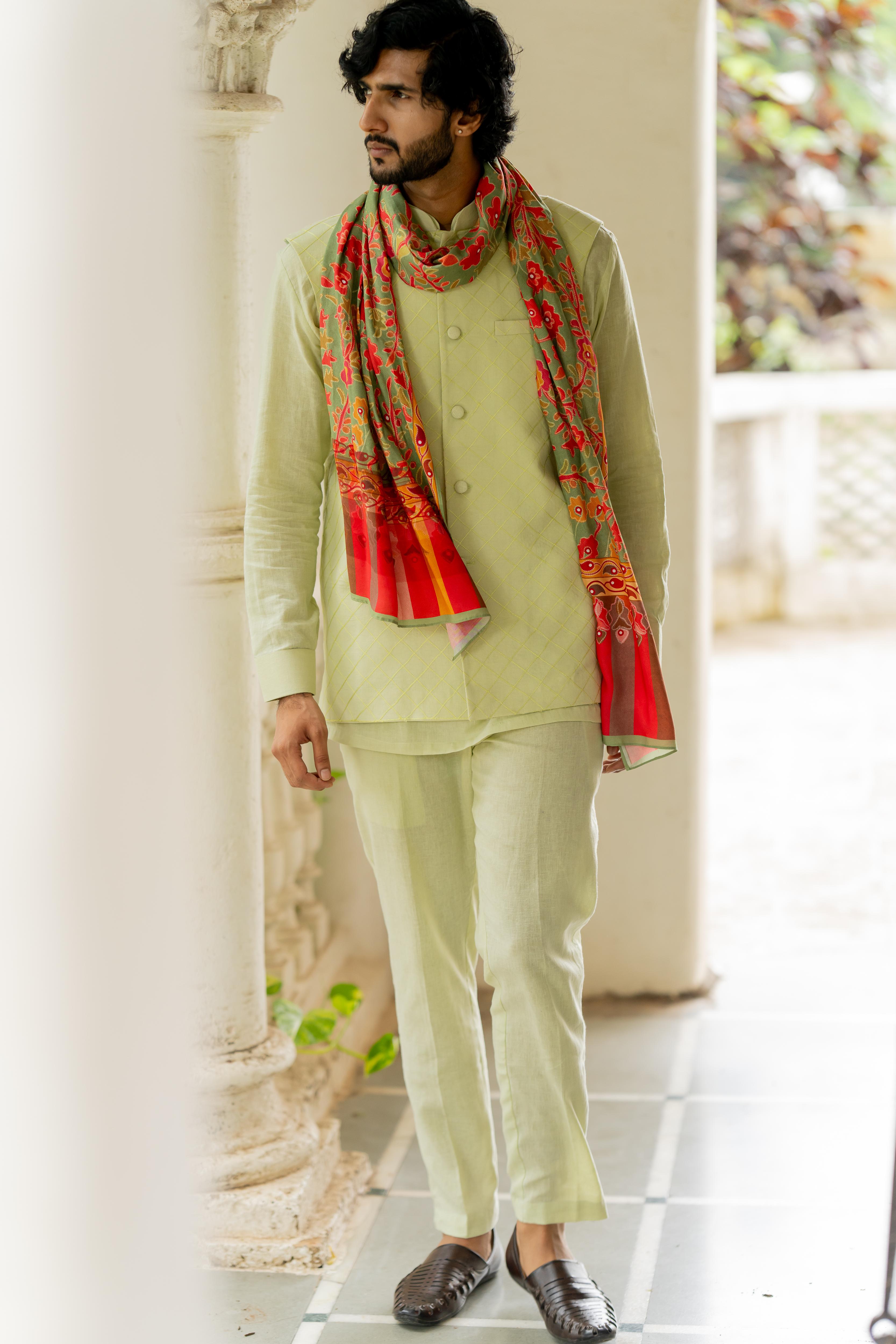Pista Linen Ensemble with Pashmina Stole