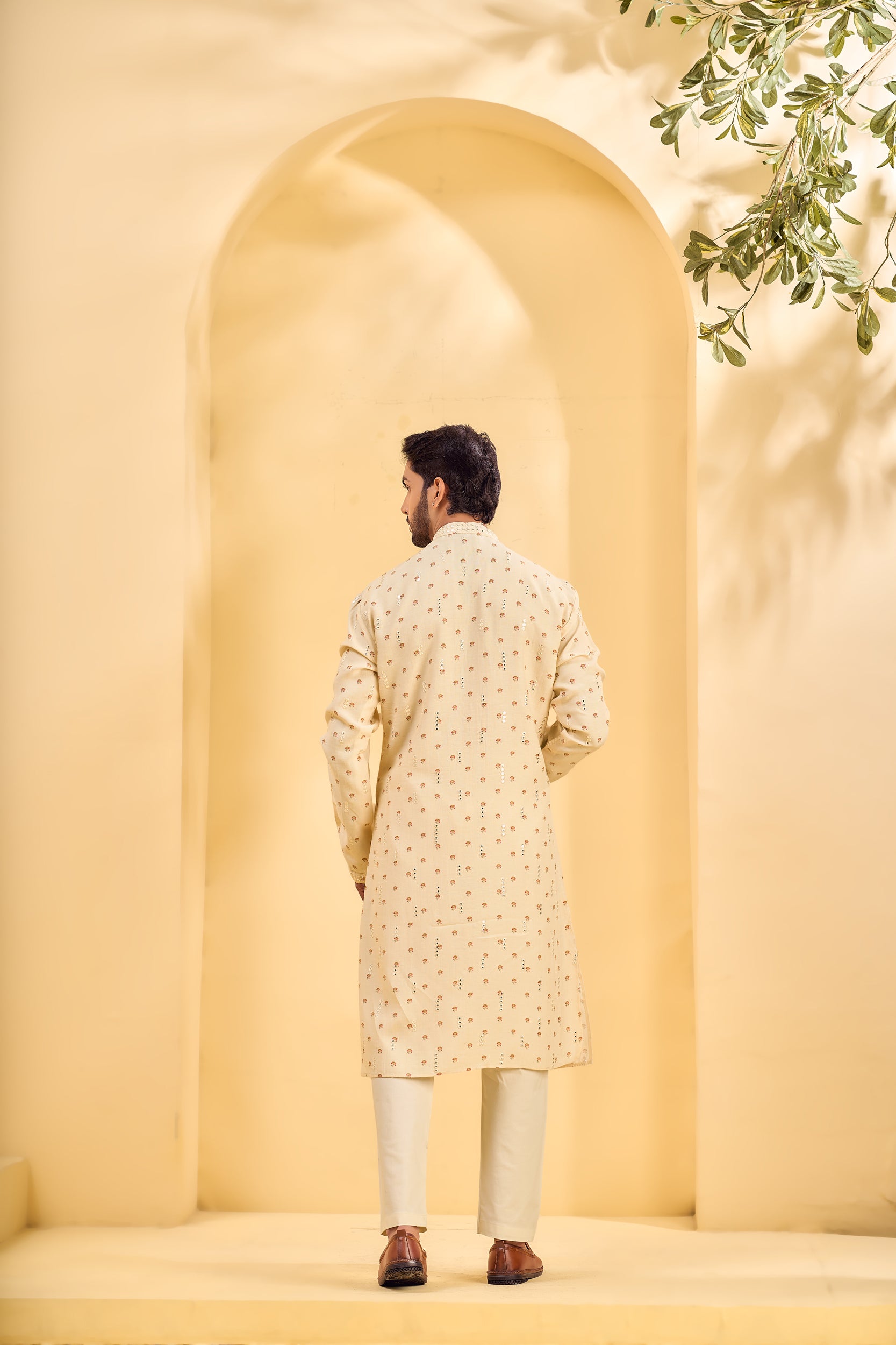 Off-White Mirror-Embroidered Printed Kurta, Stole with Off-White Pant