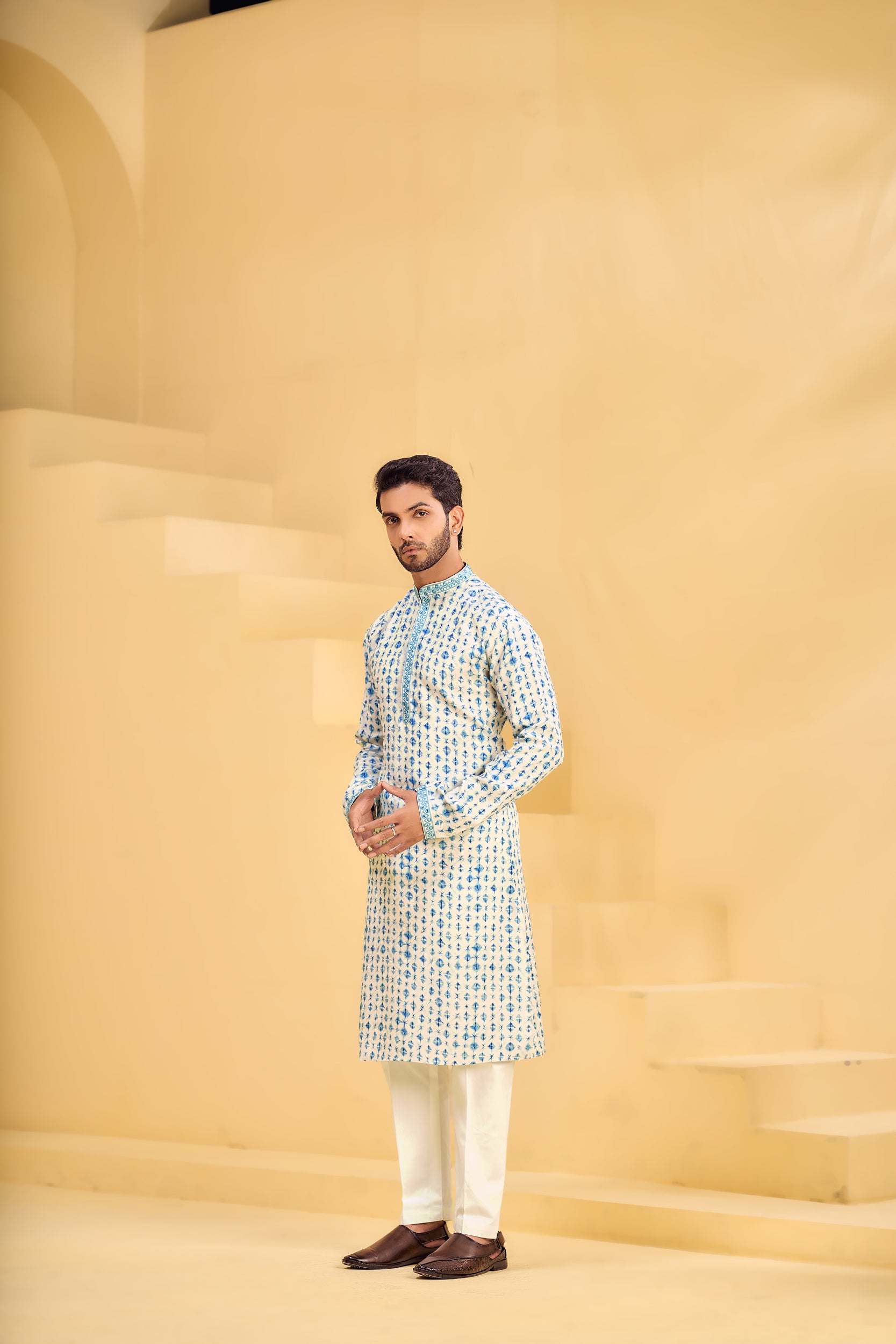 Cream and Indigo Blue Shibori-Printed Kurta, Stole with Off-White Pant