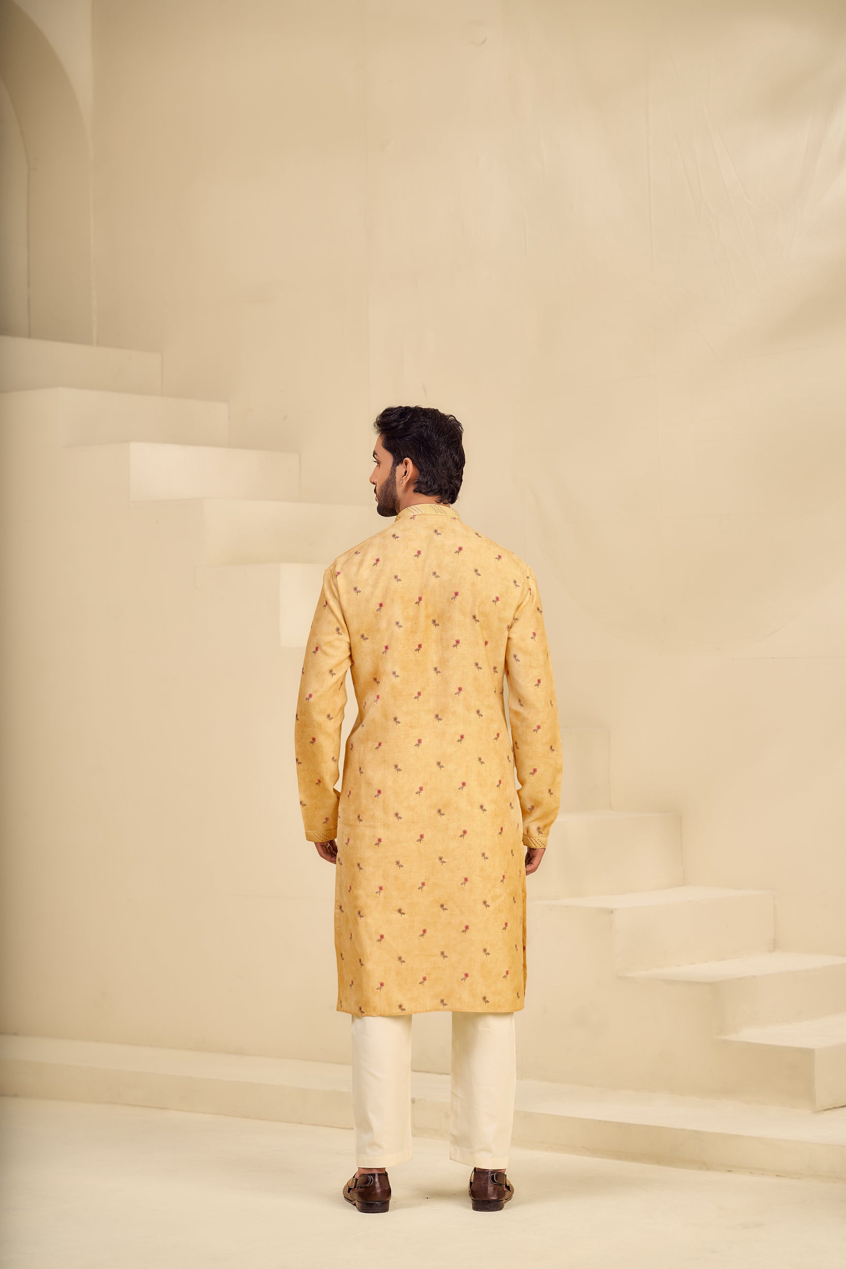 Mustard Kalamkari Printed Kurta, Stole with Off-White Pant