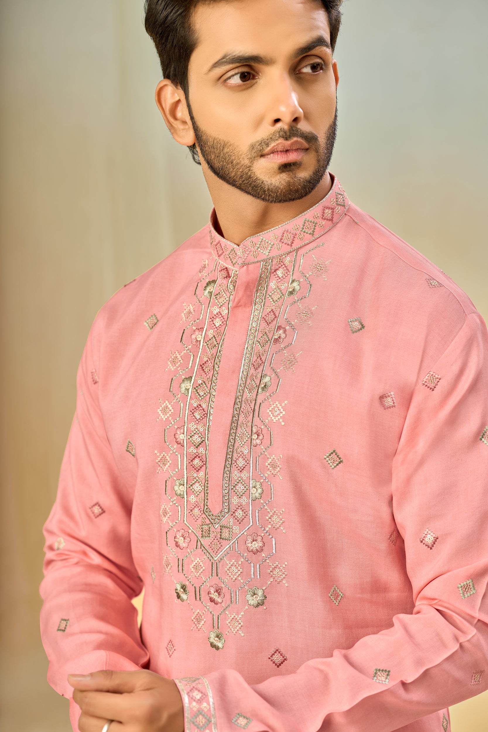 Blush-Pink Geometric Multicolored Thread Embroidery and Sequins Kurta, Stole with Off-White Pant