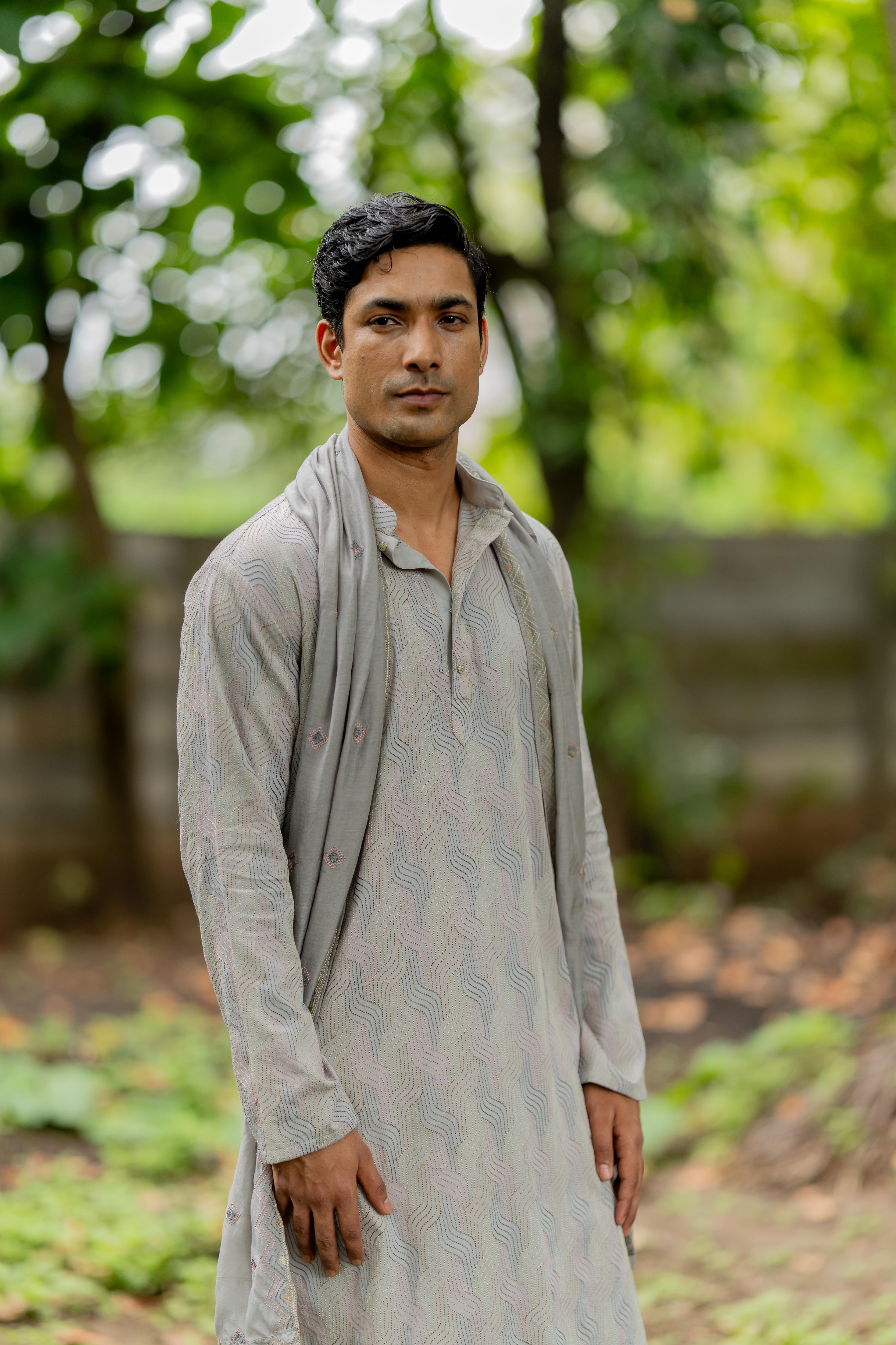 Grey Dyed Embroidered Kurta, Stole & Off White Pants