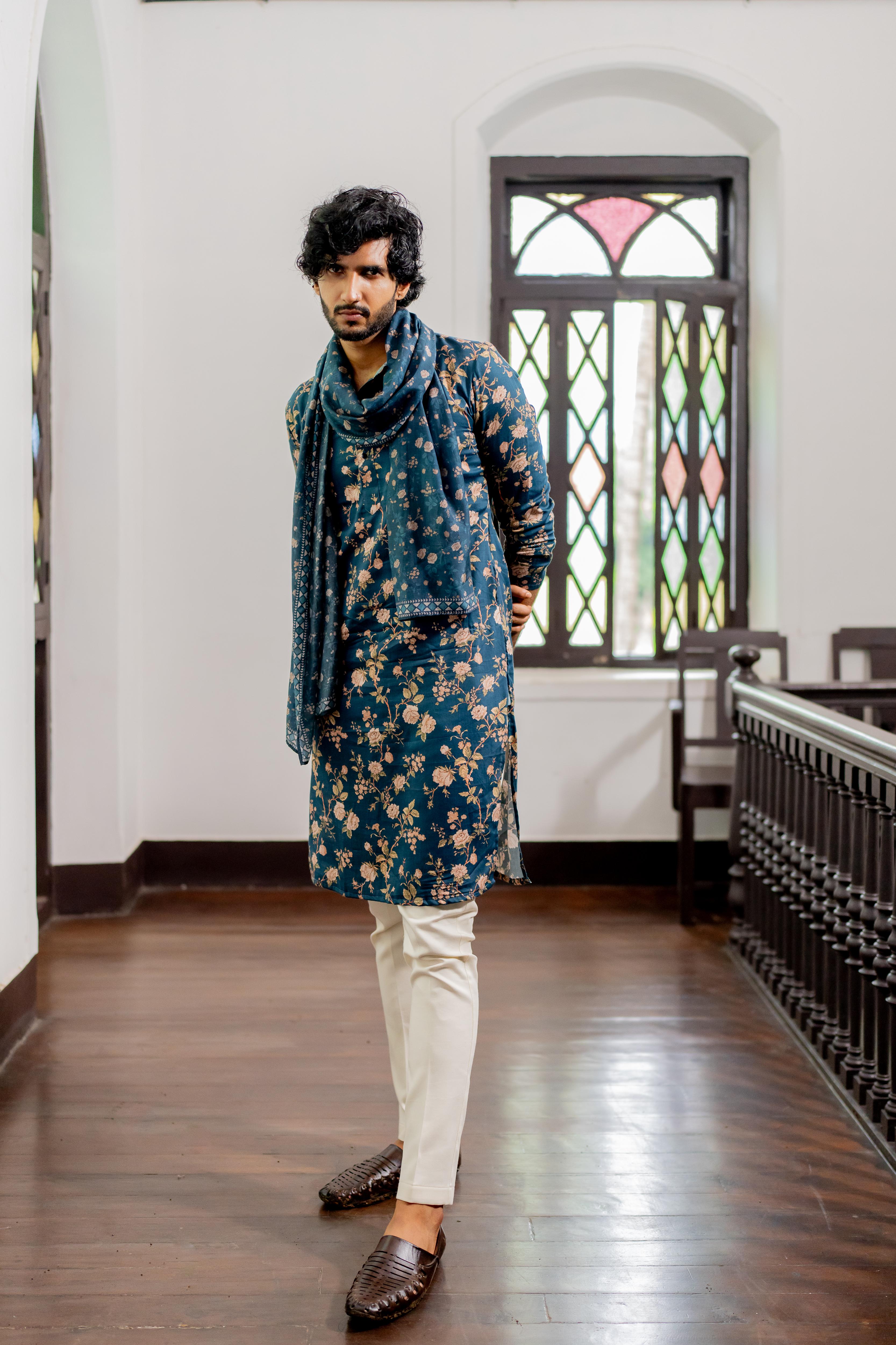 Navy Blue Digital Printed Kurta, Stole & Off White Dyed Pants