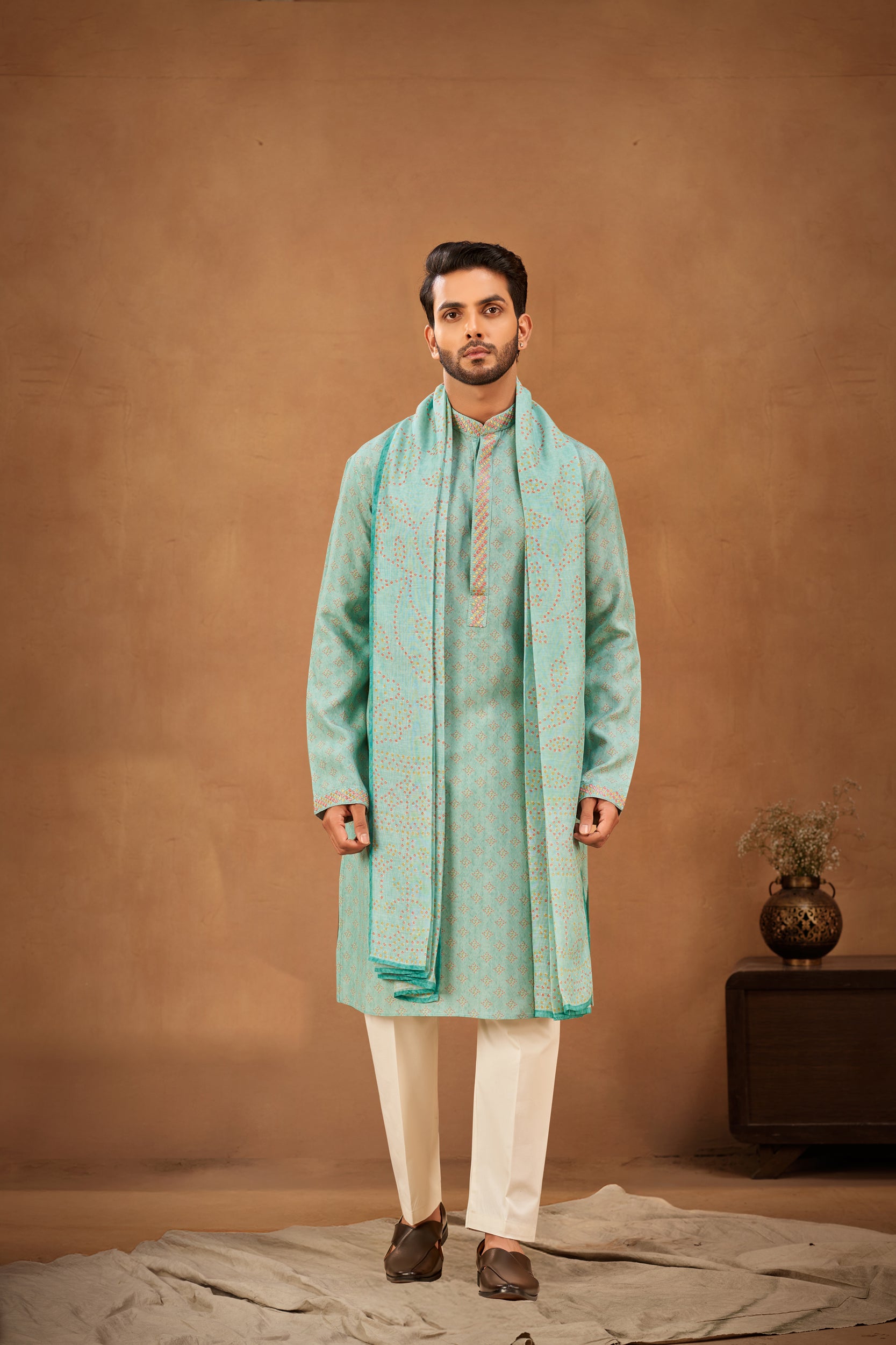 Sea Green Bandhani-Patterned Kurta, Stole with Off-White Pants